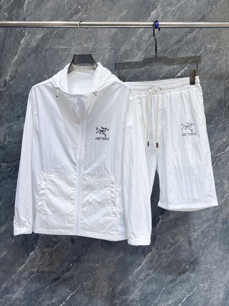 Arcteryx Sunscreen Jacket